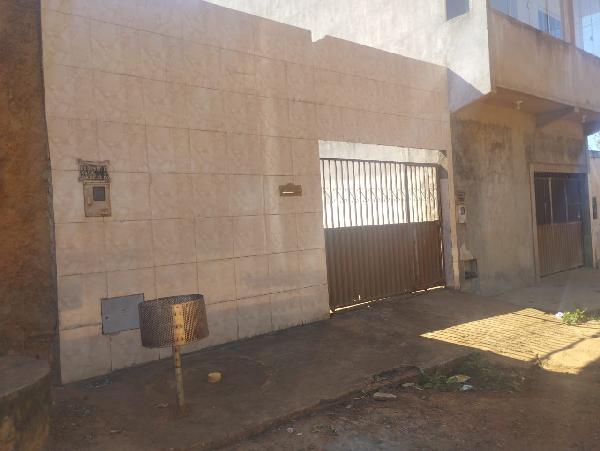 Vende-se em Luziania-GO  Casa, 57.10 de área total, 57.10 de área privativa, 180.00 de área do terreno,  2_qto(s), varanda, a.serv, WC, 1_sala(s), cozinha, 1_vaga(s) de garagem.
