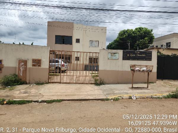 Vende-se em Cidade Ocidental-GO  apto, 77.41 de área total, 63.18 de área privativa,  2_qto(s), a.serv, WC, 1_sala(s), cozinha, 1_vaga(s) de garagem.