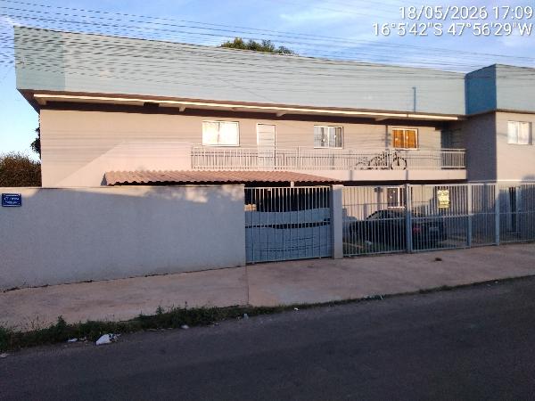 Vende-se em Cidade Ocidental-GO  apto, 73.86 de área total, 52.57 de área privativa,  2_qto(s), a.serv, WC, 1_sala(s), cozinha, 1_vaga(s) de garagem.