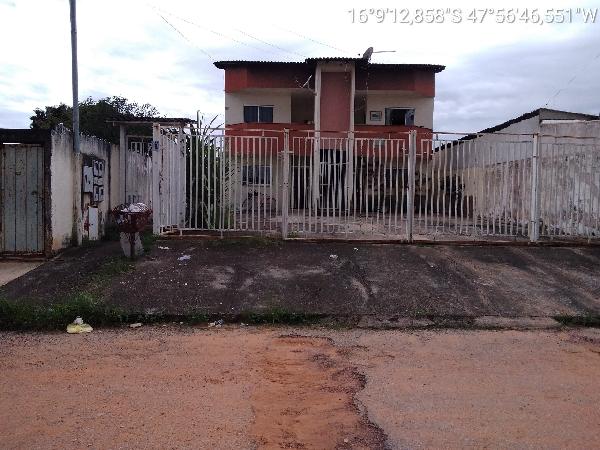 Vende-se em Luziania-GO  apto, 68.55 de área privativa,  2_qto(s), a.serv, WC, 1_sala(s), cozinha, 1_vaga(s) de garagem.