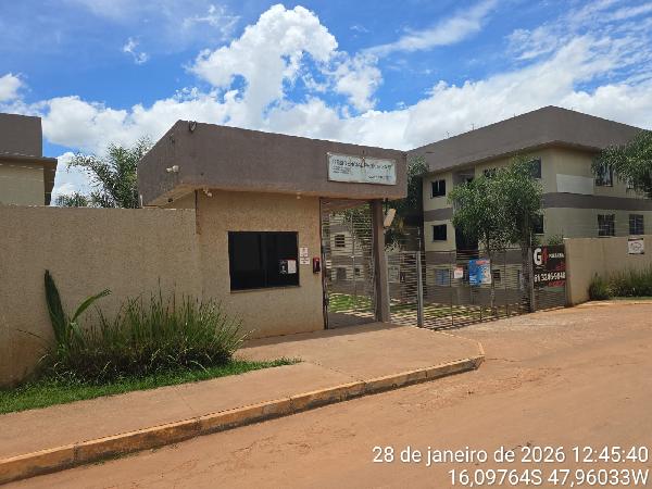 Vende-se em Cidade Ocidental-GO  apto, 93.66 de área total, 53.86 de área privativa,  2_qto(s), varanda, a.serv, WC, 1_sala(s), cozinha, 1_vaga(s) de garagem.