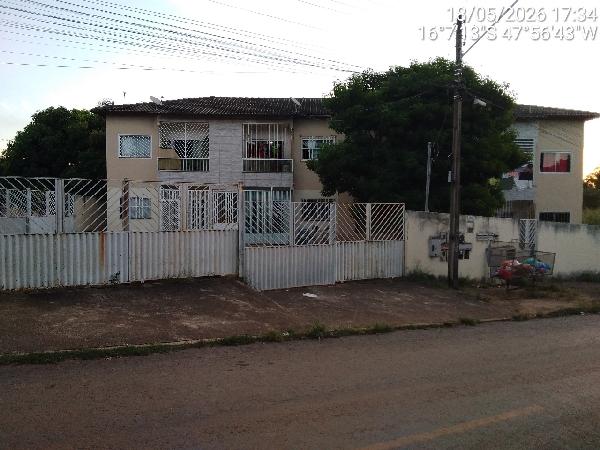 Vende-se em Cidade Ocidental-GO  apto, 1309.31 de área total, 50.83 de área privativa,  2_qto(s), varanda, a.serv, WC, 1_sala(s), cozinha, 1_vaga(s) de garagem.