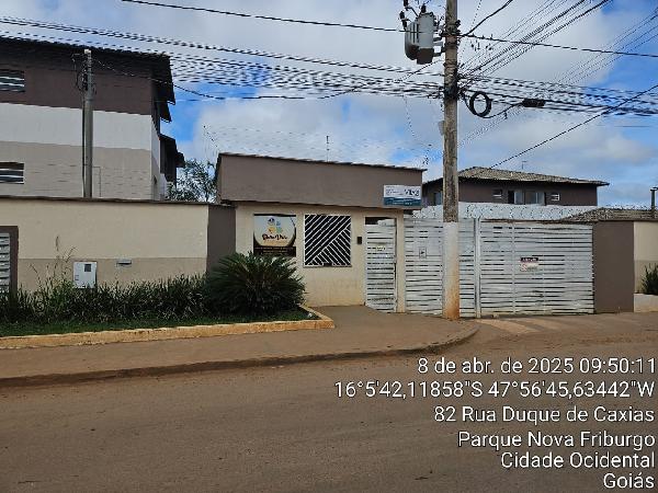 Vende-se em Cidade Ocidental-GO  apto, 98.49 de área total, 46.79 de área privativa,  2_qto(s), a.serv, WC, 1_sala(s), cozinha, 1_vaga(s) de garagem.