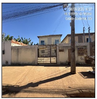 Vende-se em Cidade Ocidental-GO  apto, 57.38 de área privativa,  2_qto(s), WC, 1_sala(s), cozinha, 1_vaga(s) de garagem.