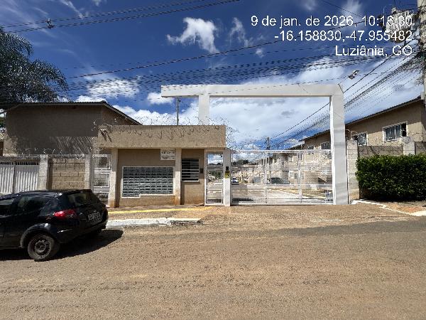 Vende-se em Luziania-GO  apto, 48.04 de área total, 44.23 de área privativa,  2_qto(s), a.serv, WC, 1_sala(s), cozinha, 1_vaga(s) de garagem.
