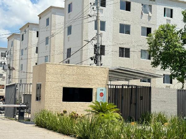 Vende-se em Rio De Janeiro-RJ  apto, 40.00 de área total, 40.00 de área privativa,  2_qto(s), WC, 1_sala(s), cozinha.