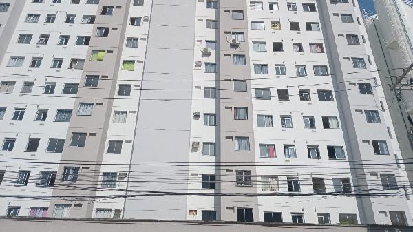 Vende-se em Rio De Janeiro-RJ  apto, 52.00 de área total, 52.00 de área privativa,  2_qto(s), WC, 1_sala(s), cozinha.