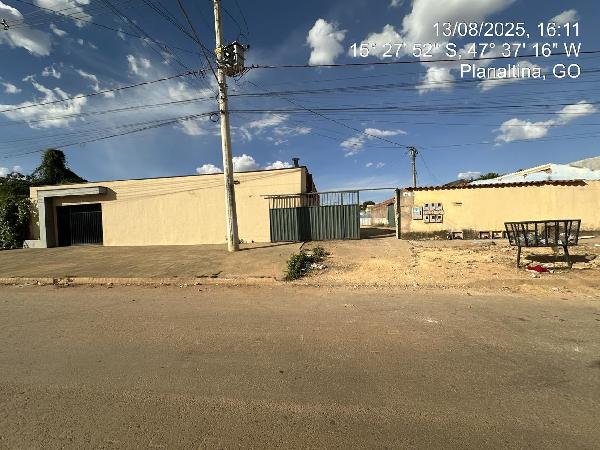 Vende-se em Planaltina-GO  Casa, 55.23 de área total, 55.23 de área privativa, 168.93 de área do terreno,  2_qto(s), varanda, a.serv, WC, 1_sala(s), cozinha.