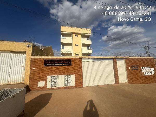 Vende-se em Novo Gama-GO  apto, 83.15 de área total, 65.15 de área privativa,  2_qto(s), varanda, a.serv, WC, 1_sala(s), cozinha, 1_vaga(s) de garagem.