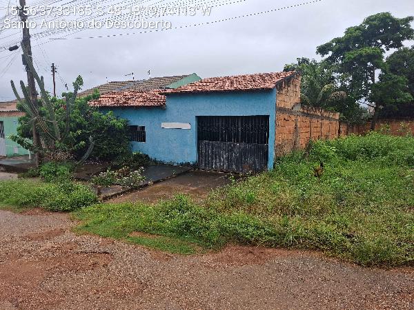 Vende-se em Santo Antonio Do Descoberto-GO  Casa, 93.01 de área total, 93.01 de área privativa, 360.00 de área do terreno,  3_qto(s), varanda, a.serv, WC, 1_sala(s), cozinha.