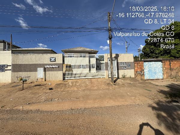 Vende-se em Valparaiso De Goias-GO  apto, 120.65 de área total, 59.74 de área privativa,  2_qto(s), WC, 1_sala(s), cozinha, 1_vaga(s) de garagem.