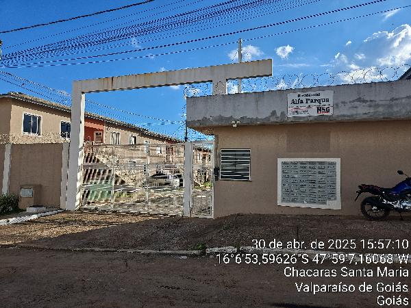Vende-se em Valparaiso De Goias-GO  apto, 93.43 de área total, 43.13 de área privativa,  2_qto(s), a.serv, WC, 1_sala(s), cozinha, 1_vaga(s) de garagem.