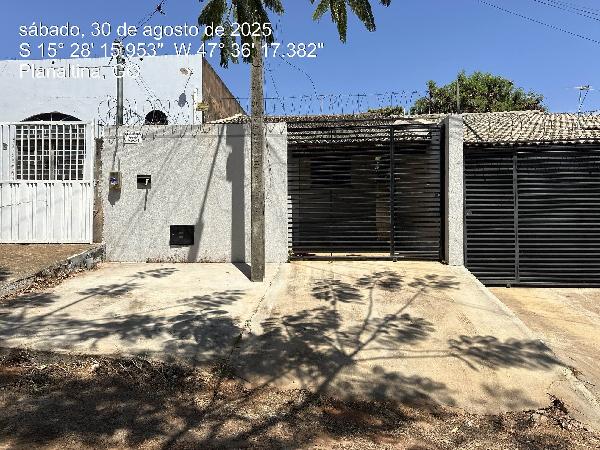 Vende-se em Planaltina-GO  Casa, 70.00 de área total, 70.00 de área privativa, 180.00 de área do terreno,  2_qto(s), varanda, a.serv, WC, 1_sala(s), cozinha.