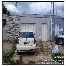 Vende-se em Santo Antonio Do Descoberto-GO  Casa, 94.57 de área privativa, 150.00 de área do terreno,  3_qto(s), varanda, a.serv, WC, 1_sala(s), cozinha.