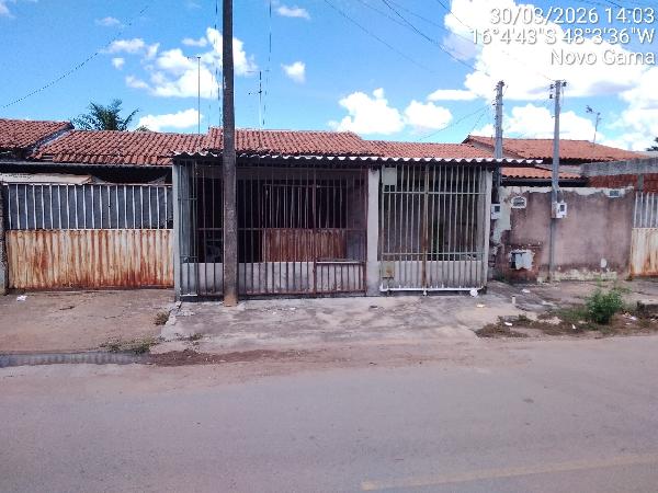Vende-se em Novo Gama-GO  Casa, 53.51 de área total, 53.51 de área privativa, 180.00 de área do terreno,  2_qto(s), a.serv, WC, 1_sala(s), cozinha, 1_vaga(s) de garagem.