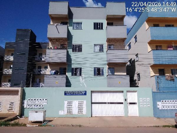 Vende-se em Novo Gama-GO  apto, 76.66 de área total, 53.69 de área privativa,  2_qto(s), a.serv, WC, 1_sala(s), cozinha.