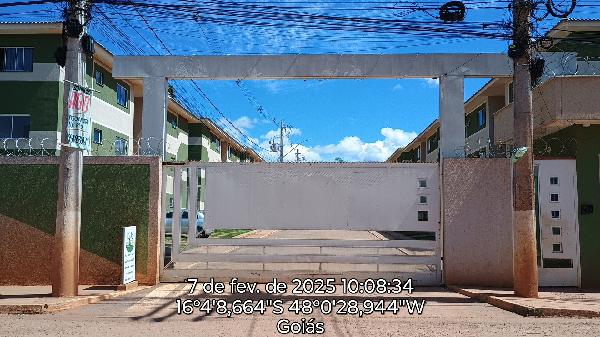Vende-se em Valparaiso De Goias-GO  apto, 91.76 de área total, 50.14 de área privativa,  2_qto(s), a.serv, WC, 1_sala(s), cozinha.