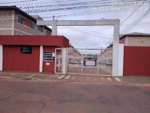 Vende-se em Valparaiso De Goias-GO  apto, 49.03 de área total, 44.77 de área privativa,  2_qto(s), WC, 1_sala(s), cozinha, 1_vaga(s) de garagem.