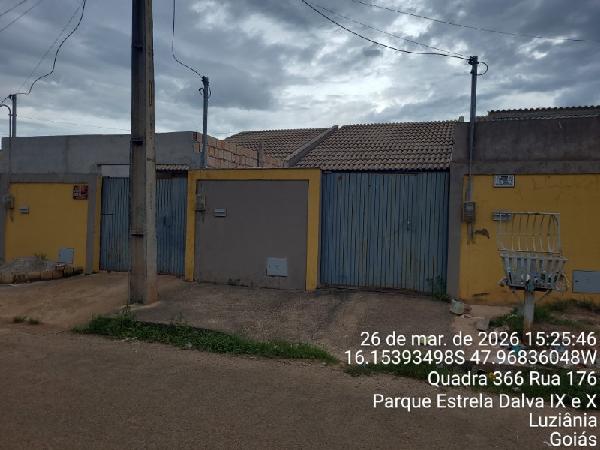 Vende-se em Luziania-GO  Casa, 80.05 de área privativa, 150.00 de área do terreno,  2_qto(s), varanda, a.serv, WC, 1_sala(s), cozinha, 1_vaga(s) de garagem.