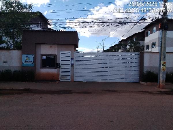 Vende-se em Valparaiso De Goias-GO  apto, 85.51 de área total, 45.13 de área privativa,  2_qto(s), a.serv, WC, 1_sala(s), cozinha, 1_vaga(s) de garagem.