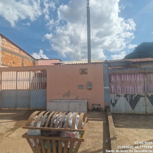 Vende-se em Santo Antonio Do Descoberto-GO  Casa, 67.34 de área total, 67.34 de área privativa, 180.00 de área do terreno,  2_qto(s), a.serv, WC, 1_sala(s), cozinha.