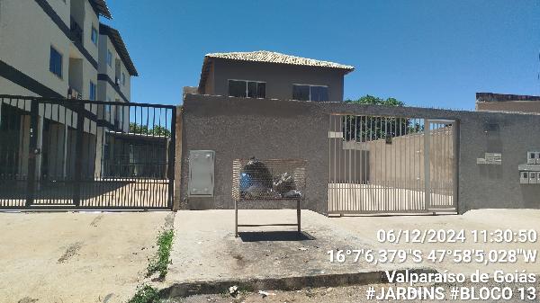 Vende-se em Valparaiso De Goias-GO  apto, 55.86 de área privativa, 0.01 de área do terreno,  2_qto(s), a.serv, WC, 1_sala(s), cozinha, 1_vaga(s) de garagem.