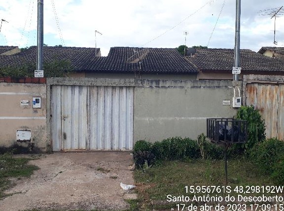 Vende-se em Santo Antonio Do Descoberto-GO  Casa, 68.98 de área privativa, 180.00 de área do terreno,  2_qto(s), varanda, a.serv, WC, 1_sala(s), cozinha.