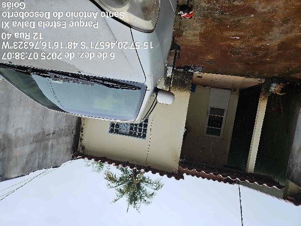 Vende-se em Santo Antonio Do Descoberto-GO  Casa, 67.34 de área total, 67.34 de área privativa, 180.00 de área do terreno,  2_qto(s), a.serv, WC, 1_sala(s), cozinha, 1_vaga(s) de garagem.