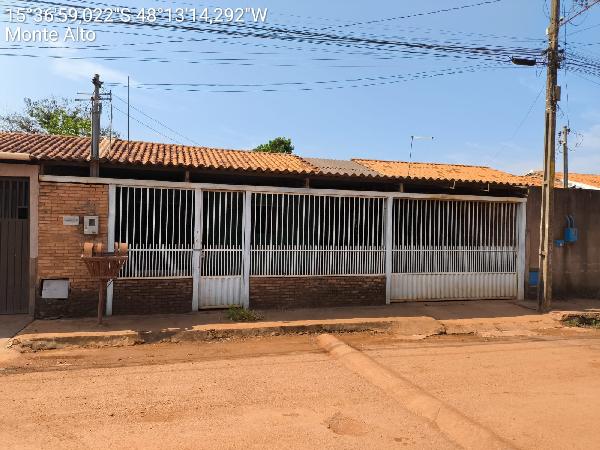 Vende-se em Padre Bernardo-GO  Casa, 69.70 de área total, 69.70 de área privativa, 250.00 de área do terreno,  2_qto(s), varanda, WC, 1_sala(s), cozinha, 1_vaga(s) de garagem.