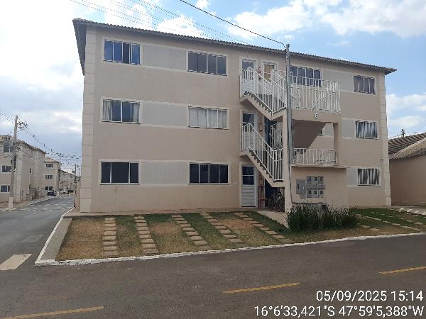 Vende-se em Valparaiso De Goias-GO  apto, 125.07 de área total, 73.76 de área privativa,  2_qto(s), a.serv, WC, 1_sala(s), cozinha, Terraco, 1_vaga(s) de garagem.