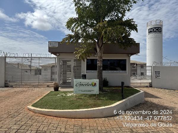 Vende-se em Valparaiso De Goias-GO  apto, 45.35 de área privativa,  2_qto(s), varanda, a.serv, WC, 1_sala(s), cozinha, 1_vaga(s) de garagem.