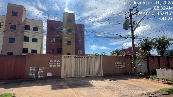Vende-se em Novo Gama-GO  apto, 78.32 de área total, 56.64 de área privativa,  2_qto(s), a.serv, WC, 1_sala(s), cozinha, 1_vaga(s) de garagem.