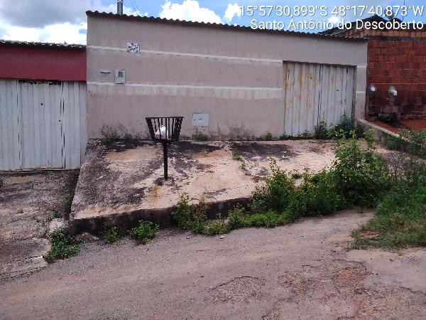 Vende-se em Santo Antonio Do Descoberto-GO  Casa, 62.64 de área total, 62.64 de área privativa, 225.00 de área do terreno,  2_qto(s), varanda, a.serv, WC, 1_sala(s), cozinha.