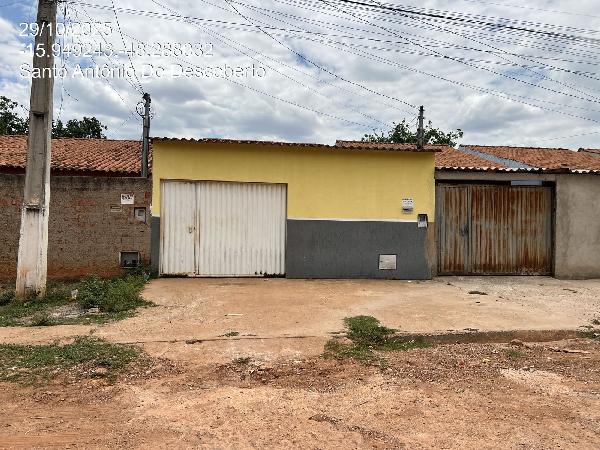 Vende-se em Santo Antonio Do Descoberto-GO  Casa, 108.00 de área total, 61.04 de área privativa, 181.42 de área do terreno,  2_qto(s), varanda, a.serv, WC, 1_sala(s), cozinha.