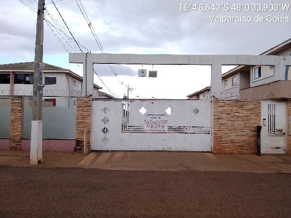 Vende-se em Valparaiso De Goias-GO  apto, 93.75 de área total, 50.14 de área privativa,  2_qto(s), a.serv, WC, 1_sala(s), cozinha.