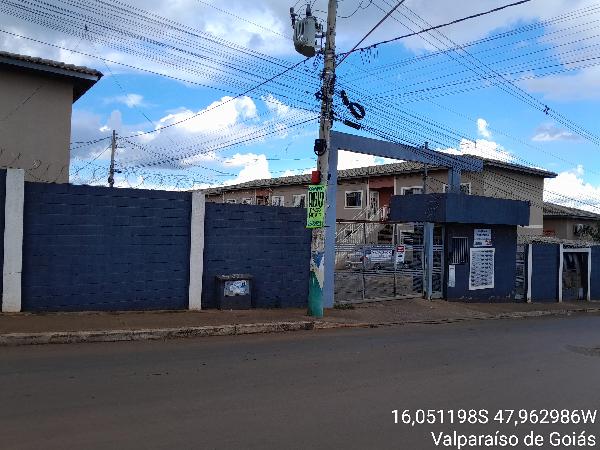 Vende-se em Valparaiso De Goias-GO  apto, 88.62 de área total, 43.40 de área privativa,  2_qto(s), WC, 1_sala(s), cozinha, 1_vaga(s) de garagem.