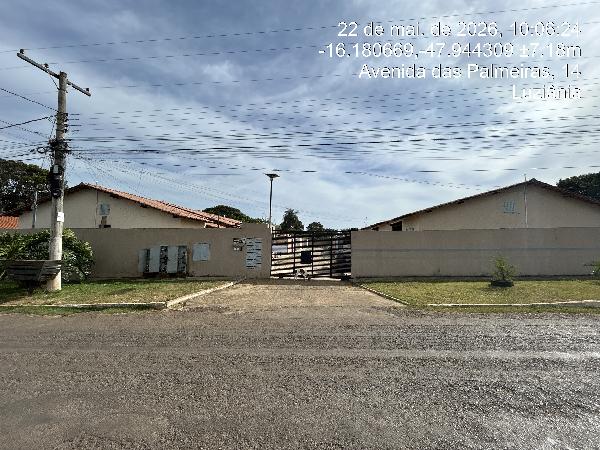 Vende-se em Luziania-GO  Casa, 66.65 de área total, 66.65 de área privativa, 149.12 de área do terreno,  2_qto(s), a.serv, WC, 1_sala(s), cozinha, 1_vaga(s) de garagem.