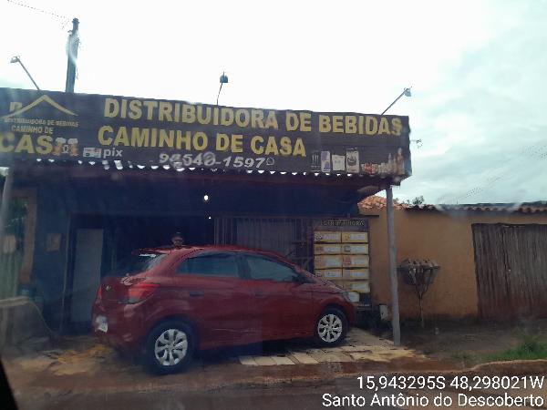 Vende-se em Santo Antonio Do Descoberto-GO  Casa, 68.80 de área privativa, 180.00 de área do terreno,  2_qto(s), a.serv, WC, 1_sala(s), cozinha.