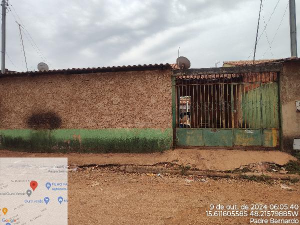 Vende-se em Padre Bernardo-GO  Casa, 69.35 de área total, 69.35 de área privativa, 250.00 de área do terreno,  2_qto(s), WC, 1_sala(s), cozinha, 1_vaga(s) de garagem.