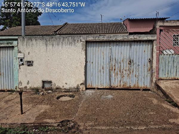 Vende-se em Santo Antonio Do Descoberto-GO  Casa, 67.42 de área privativa, 180.00 de área do terreno,  2_qto(s), varanda, a.serv, WC, 1_sala(s), cozinha.