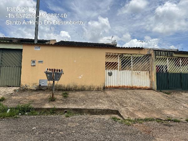 Vende-se em Santo Antonio Do Descoberto-GO  Casa, 69.25 de área total, 69.25 de área privativa, 225.00 de área do terreno.