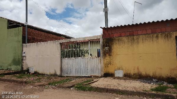 Vende-se em Planaltina-GO  Casa, 59.75 de área privativa, 189.00 de área do terreno,  2_qto(s), a.serv, WC, 1_sala(s), cozinha, 1_vaga(s) de garagem.
