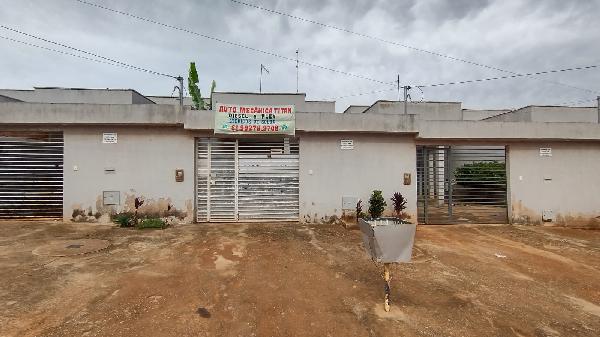 Vende-se em Santo Antonio Do Descoberto-GO  Casa, 80.45 de área total, 80.45 de área privativa, 180.00 de área do terreno,  2_qto(s), a.serv, WC, 1_sala(s), cozinha, 1_vaga(s) de garagem.