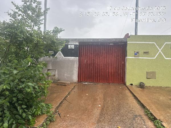 Vende-se em Planaltina-GO  Casa, 87.17 de área total, 87.17 de área privativa, 150.00 de área do terreno,  2_qto(s), a.serv, WC, 1_sala(s), cozinha, 1_vaga(s) de garagem.