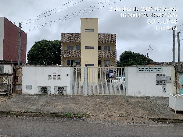 Vende-se em Novo Gama-GO  apto, 83.52 de área total, 62.36 de área privativa,  2_qto(s), a.serv, WC, 1_sala(s), cozinha, 1_vaga(s) de garagem.