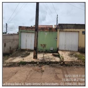 Vende-se em Santo Antonio Do Descoberto-GO  Casa, 69.06 de área privativa, 180.00 de área do terreno,  2_qto(s), varanda, a.serv, WC, 1_sala(s), cozinha.