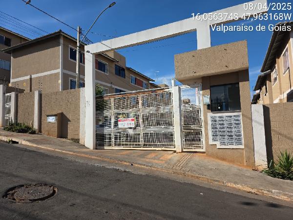 Vende-se em Valparaiso De Goias-GO  apto, 51.63 de área total, 47.03 de área privativa,  2_qto(s), a.serv, WC, 1_sala(s), cozinha, 1_vaga(s) de garagem.