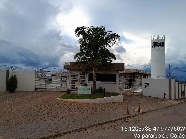 Vende-se em Valparaiso De Goias-GO  apto, 48.74 de área privativa,  2_qto(s), varanda, a.serv, WC, 1_sala(s), cozinha, 1_vaga(s) de garagem.