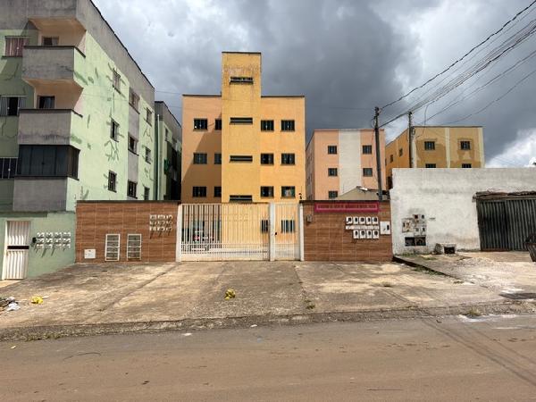 Vende-se em Novo Gama-GO  apto, 75.06 de área total, 56.33 de área privativa,  2_qto(s), a.serv, WC, 1_sala(s), cozinha, 1_vaga(s) de garagem.