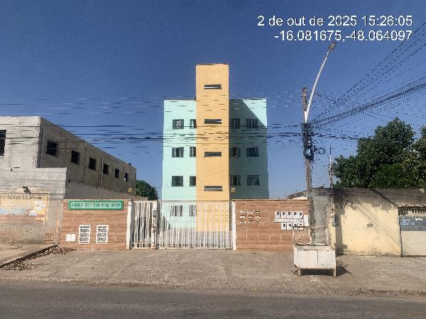 Vende-se em Novo Gama-GO  apto, 75.06 de área total, 56.33 de área privativa,  2_qto(s), a.serv, WC, 1_sala(s), cozinha, 1_vaga(s) de garagem.